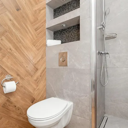 Silownia & Parking Studio W Gdansku By Renters Apartment *